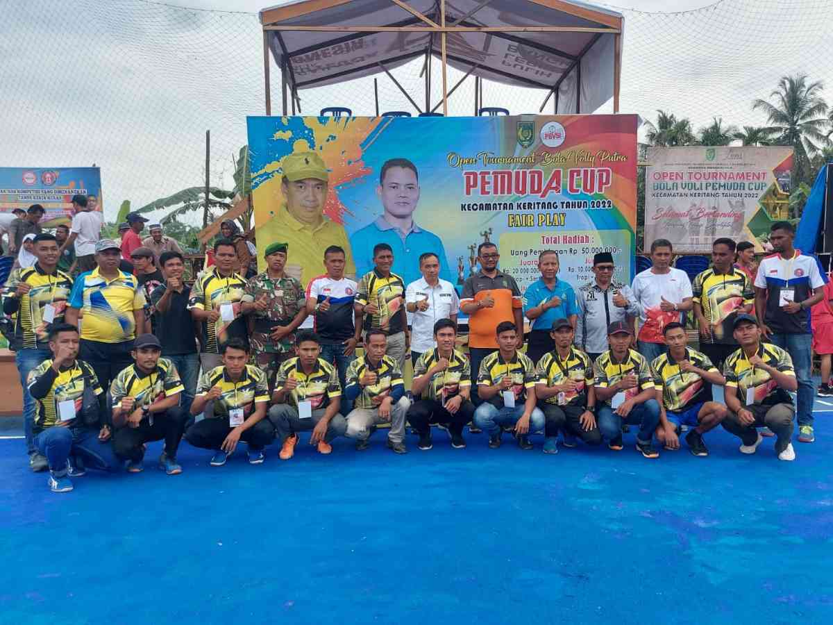 Ketua DPRD Inhil Puji Pemuda, Masyarakat dan Kades Kotabaru Seberida